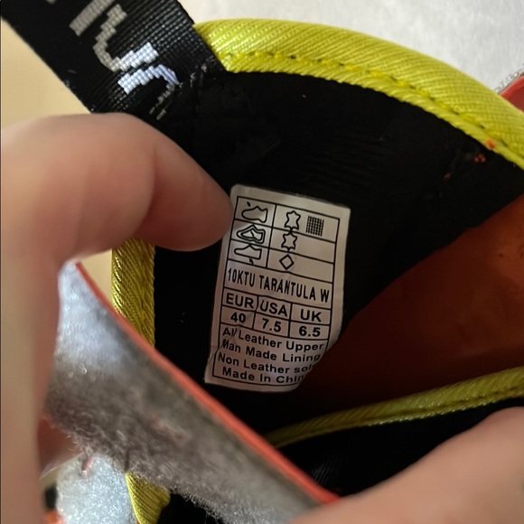 Womens Climbing Shoes - Picture 6 of 6